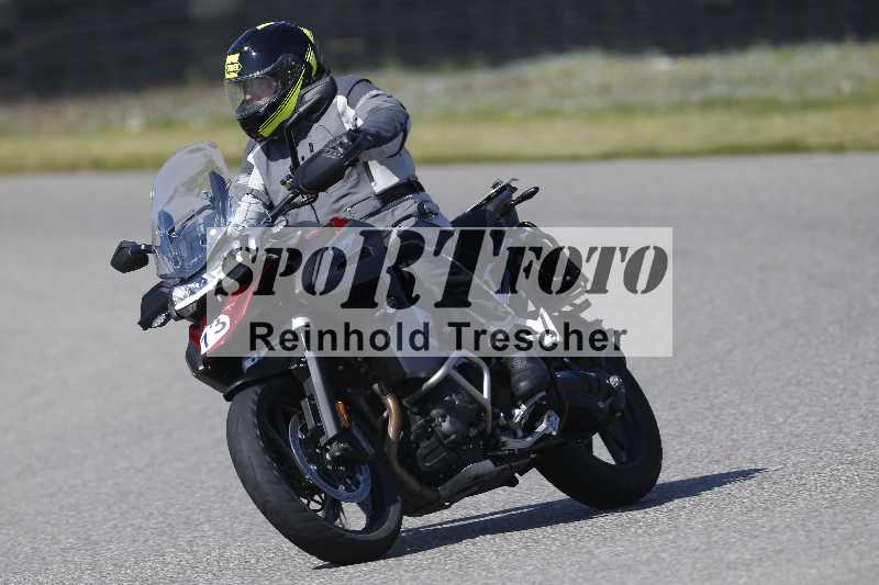 /01 02.04.2026 MAZ ADR/Gruppe gelb Gruppe gruen/73